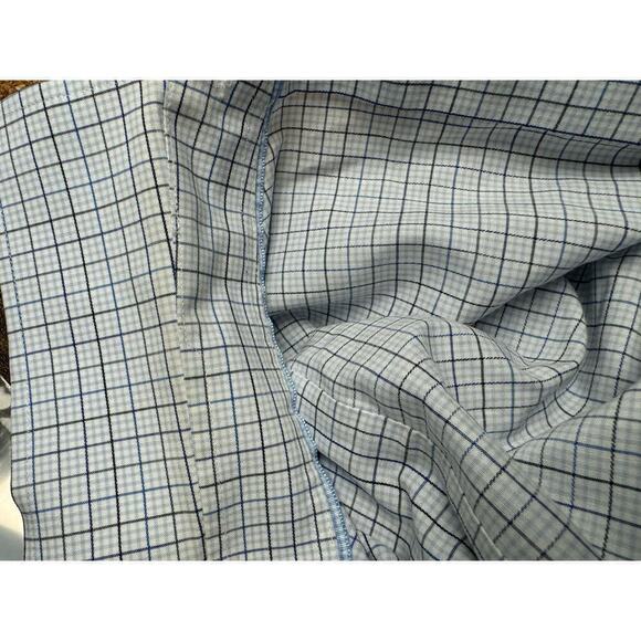 Banana Republic Men's Button Down Grant Shirt Medium White and Blue Windowpane - Picture 7 of 7